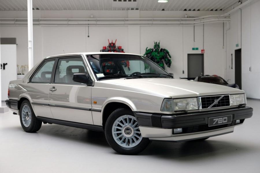  Volvo 780 Coupe 1985 года  (фото 11 из 62)